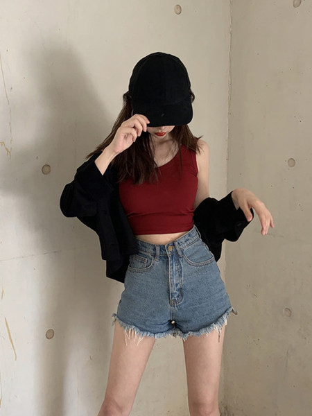 Bustieră scurtă curată de damă