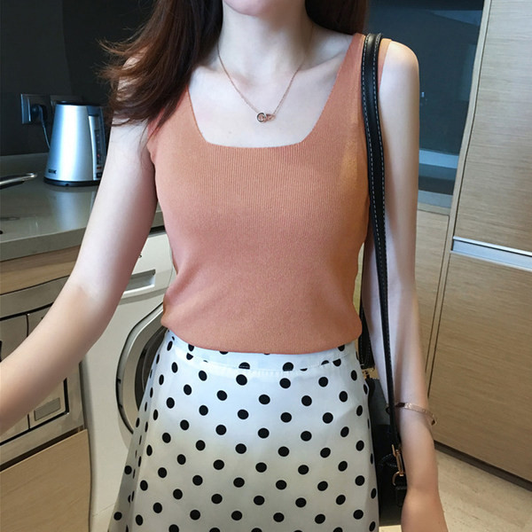 Maieu de damă într-o singură culoare cu bretele largi