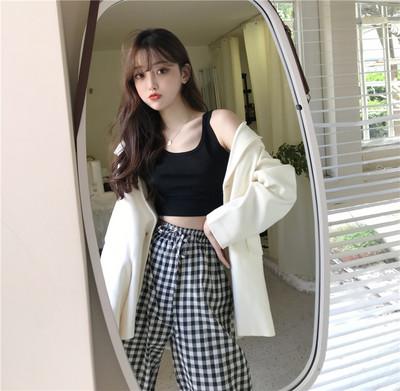 Noul model maiuu scurt cu bretele largi