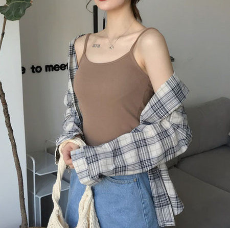 Dnevni ženski ženski pripijeni model s tankim naramenicama