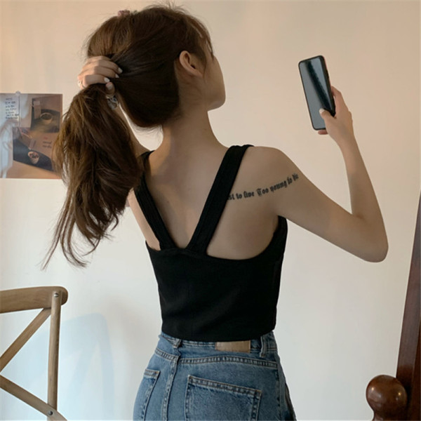 Top scurt cu bretele largi