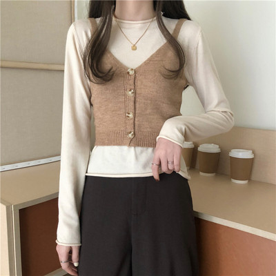 Proljetna majica bez rukava od tankog pletiva s gumbima