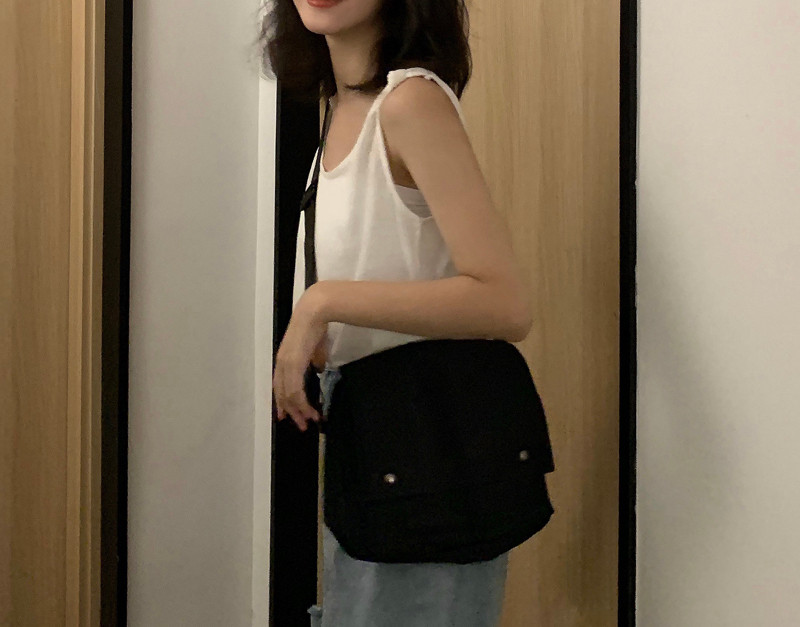 Maieu zilnic cu bretele largi și noduri