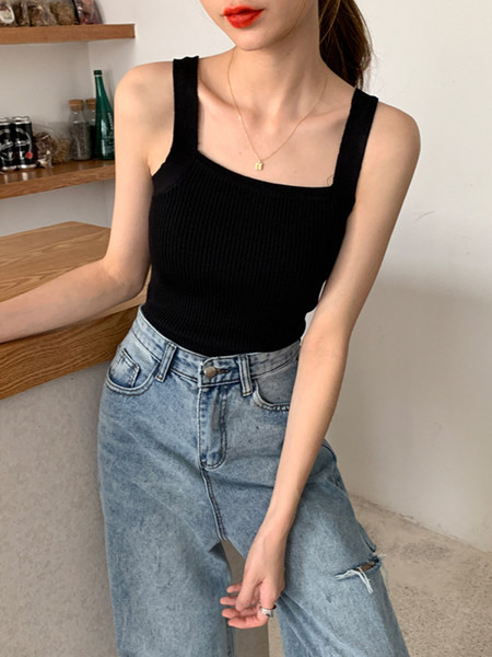 Top de damă simplu, cu decolteu pătrat