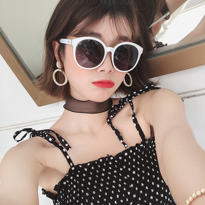 Γυναικείο αμάνικο κλασικό μοντέλο με λεπτά τιραντάκια  νέο μοντέλο πουά 