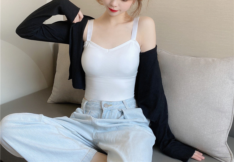 Maieu de dama cu bretele subtiri - model scurt