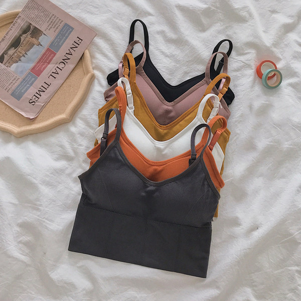 Top scurt de damă, cu bretele subțiri și decolteu spitz