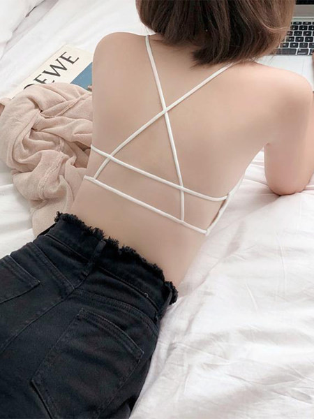 Bustiera scurta cu bretele subtiri pe spate