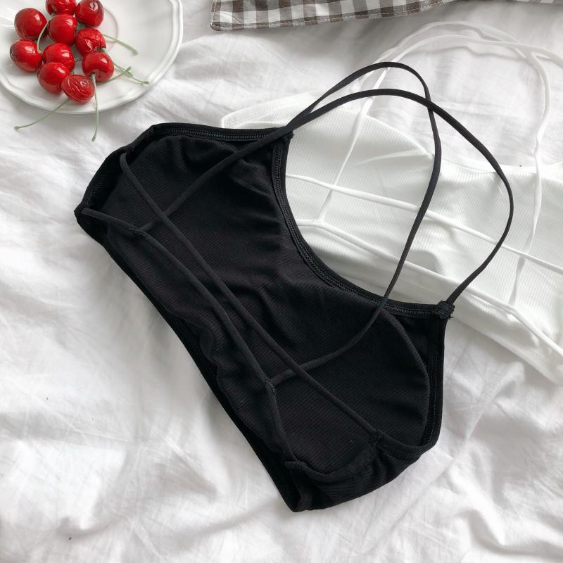 Bustiera scurta cu bretele subtiri pe spate