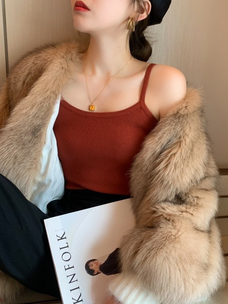 Maieu de damă tricotat subțire cu bretele subțiri