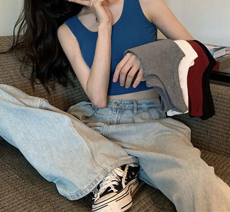 Maieu scurt de damă cu decolteu pătrat