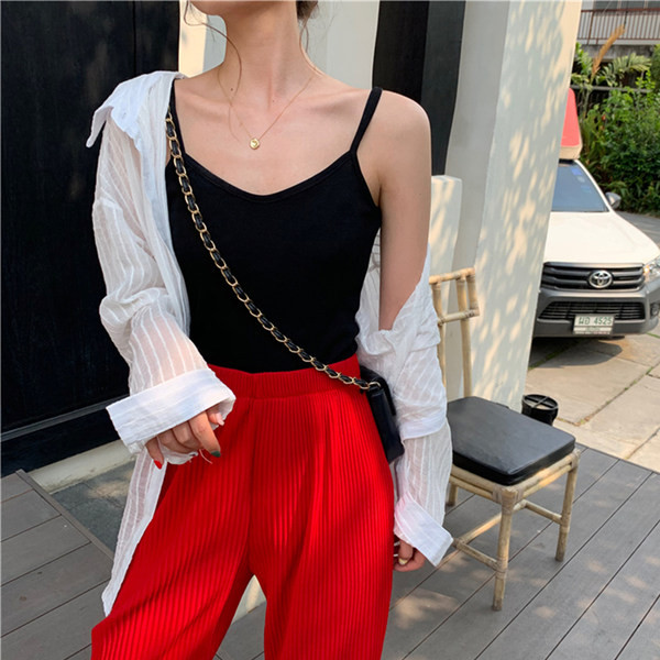 Maieu de vară din catifea cu bretele subțiri