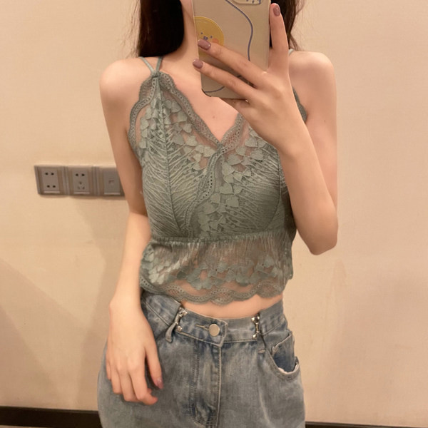 Maieu de damă din dantelă, cu bretele subțiri și decolteu spitz