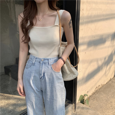 Γυναικεία μπλούζα με τετράγωνο ντεκολτέ και φαρδιά τιραντάκια