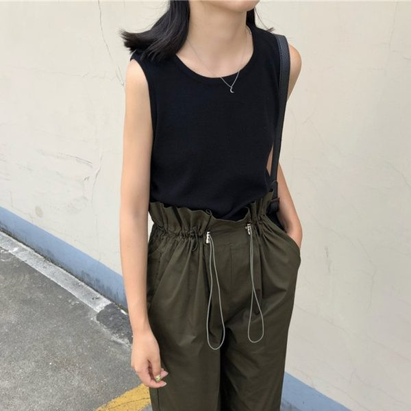 Maieu casual de damă, cu decolteu oval și bretele largi