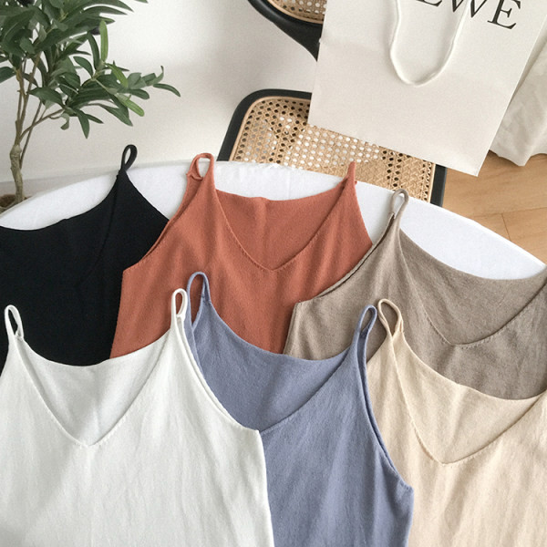 Sieviešu ikdienas bikses - plats modelis ar plānām lencēm