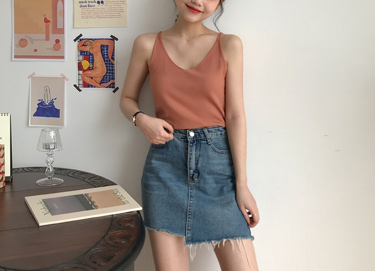 Sieviešu ikdienas bikses - plats modelis ar plānām lencēm