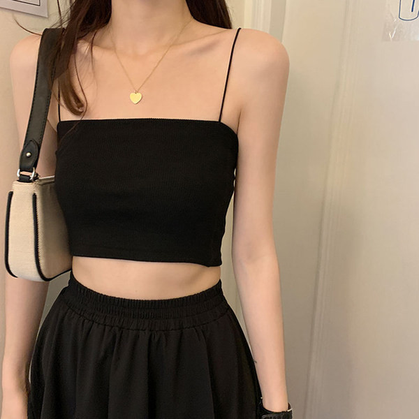 Top de dama scurt cu bretele subtiri - model elastic