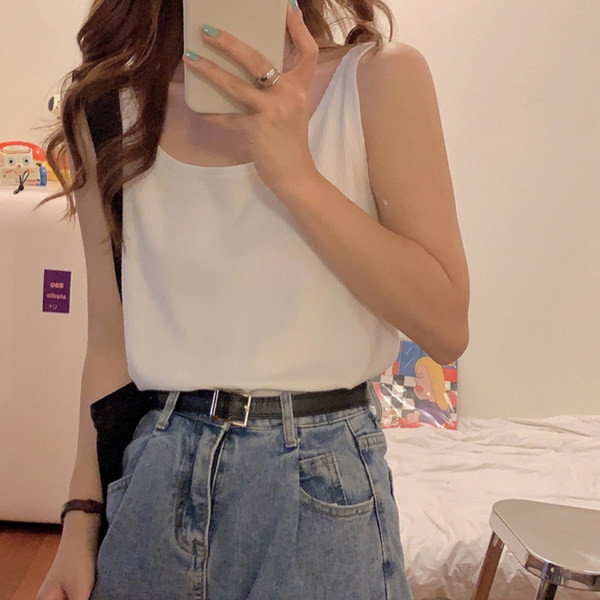 Γυναικεία αμάνικι  μπλούζα με οβάλ λαιμόκοψη