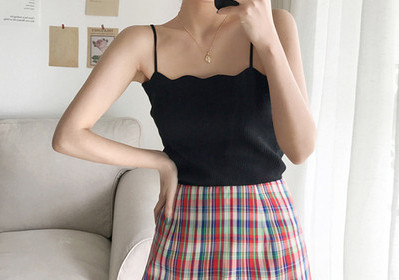 Maieu de damă cu decolteu pătrat și bucle