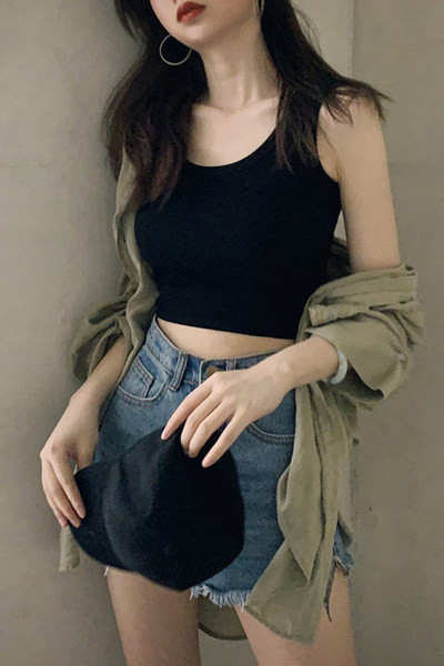 Maieu scurt casual de dama cu bretele largi potrivit pentru vara