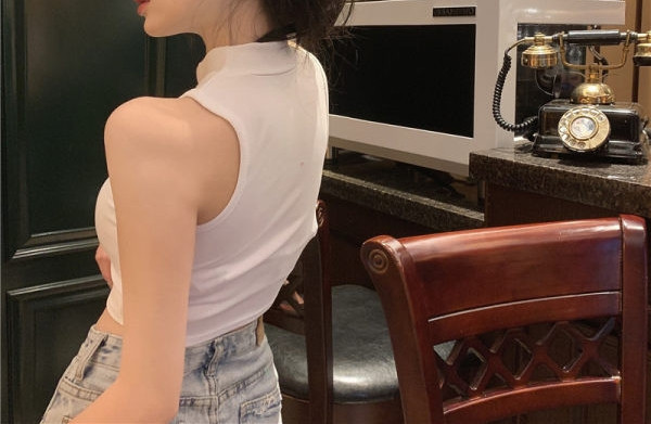 Maieu scurt de dama cu talie inalta in mai multe culori