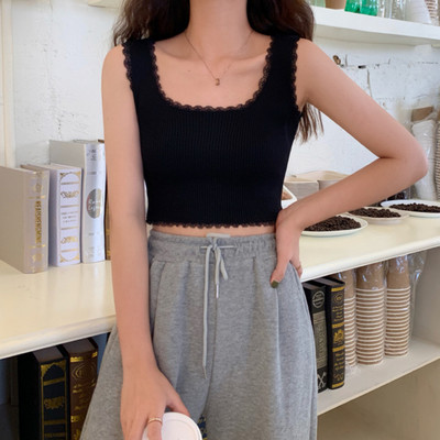 Γυναικείο κοντό αμάνικο με δαντέλα και τετράγωνο ντεκολτέ