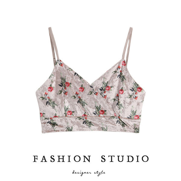 Top scurt cu model floral