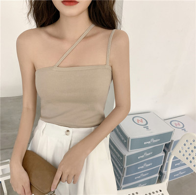 Καθημερινή γυναικεία αμάνικι μπλούζα με λεπτά τιραντάκια