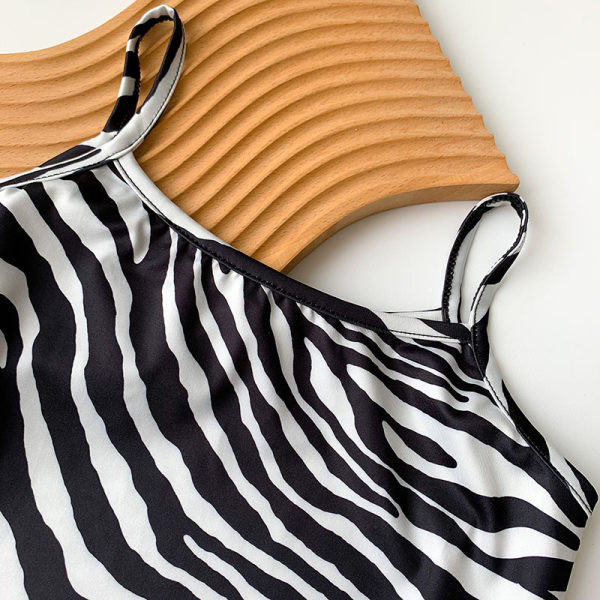 Maieu casual de damă cu model animal și decolteu rotund