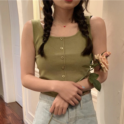 Top de damă elastic cu nasturi