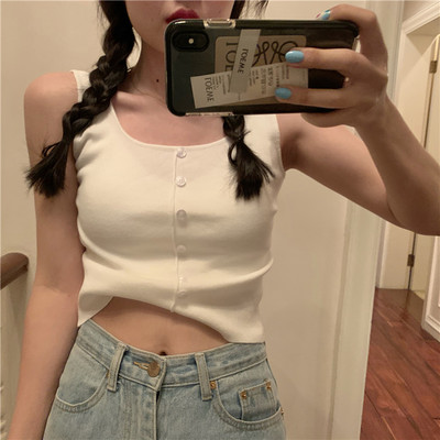 Top de damă elastic cu nasturi