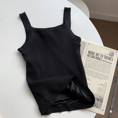 Maieu de damă din tricot subțire, cu decolteu pătrat și bretele largi