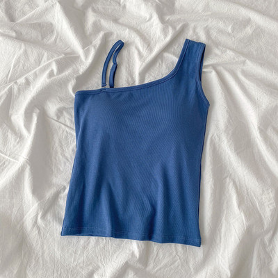 Μοντέρνο γυναικείο φανελάκι απλό μοντέλο με λεπτό και φαρδύ τιρανάκι