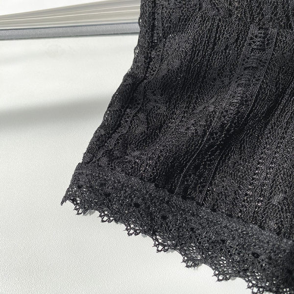 Maieu modern de dama cu bretele subtiri - stil retro culoare alb si negru