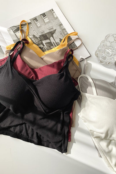 Maieu de dama cu bretele subtiri - model asimetric