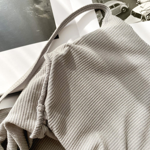 Maieu de dama cu bretele subtiri - model asimetric