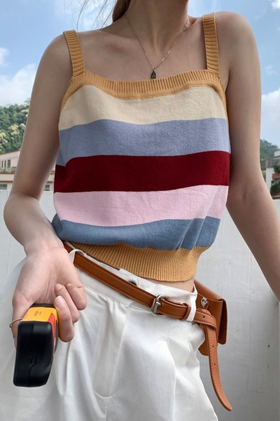 Γυναικεία χρωματιστή αμάνικι μπλούζα με χοντρά τιραντάκια