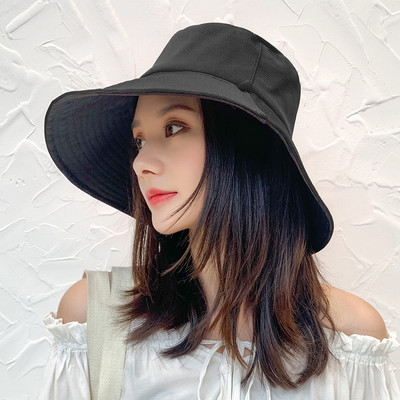 Γυναικείο πολύχρωμο καπέλο με γείσο