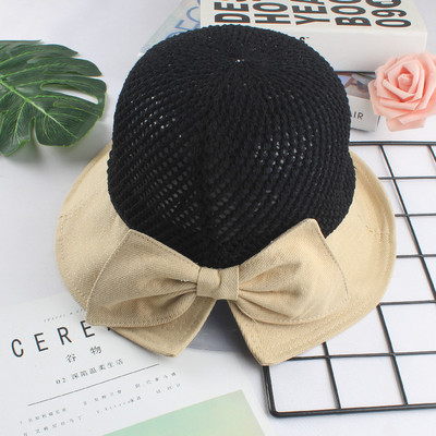 Pălărie de paie pentru femei cu panglică