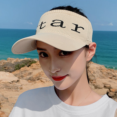 Pălărie modernă pentru femei cu inscripție