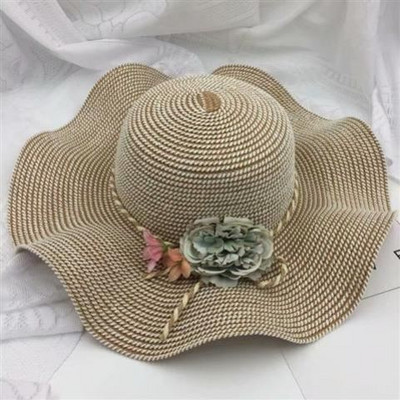 Palarie de plaja dama cu franjuri - mai multe modele