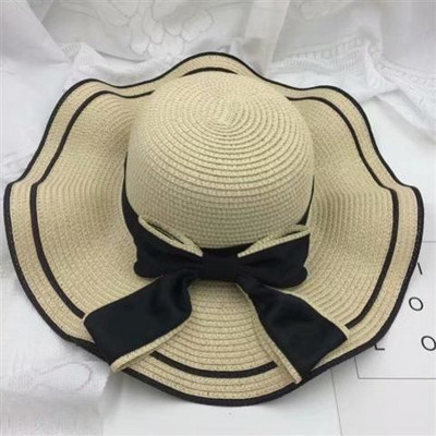 Palarie de plaja dama cu franjuri - mai multe modele