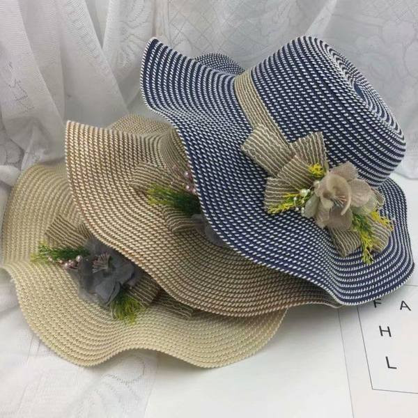 Palarie de plaja dama cu franjuri - mai multe modele