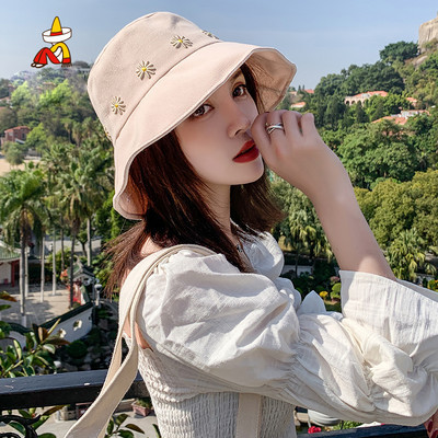 Pălărie de pescuit de damă modernă cu broderie - două modele