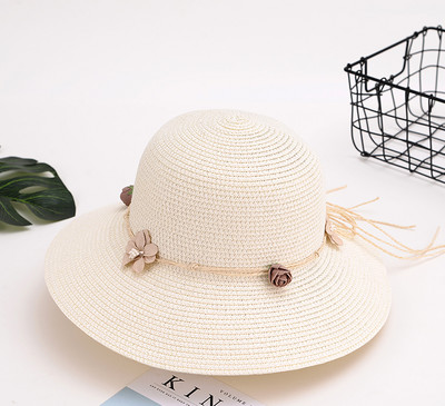 Καλοκαιρινό ψάθινο καπέλο με κορδέλα ή λουλούδια