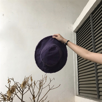 Γυναικείο καπέλο με σκισμένο μοτίβο