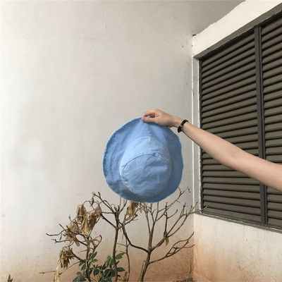 Γυναικείο καπέλο με σκισμένο μοτίβο