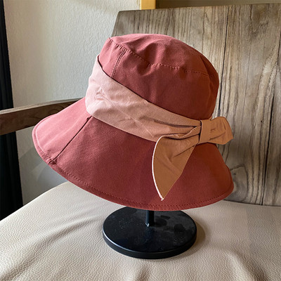 Γυναικείο καπέλο κατάλληλο για το καλοκαίρι με κορδέλα