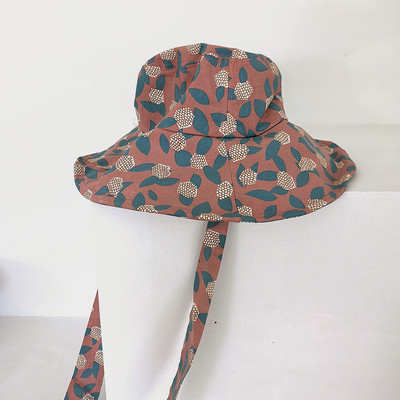 Πολύχρωμο γυναικείο καπέλο με κορδόνια και γείσο